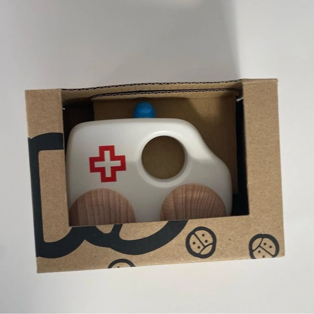 Bajo Wooden Toy Truck Emergency Vehicle Set - Police Ambulance Fire‎ Tow Truck